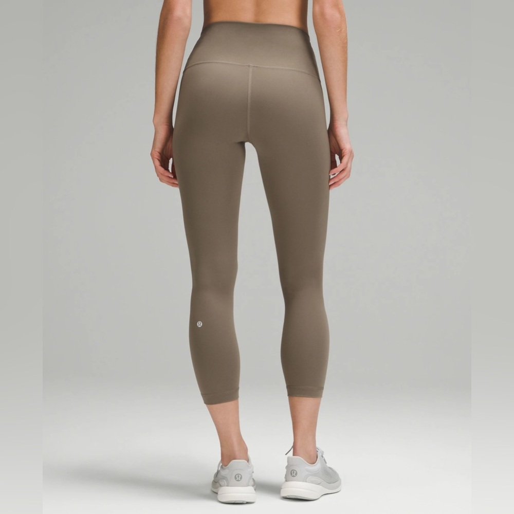 Lululemon Wunder Train Leggings 23”